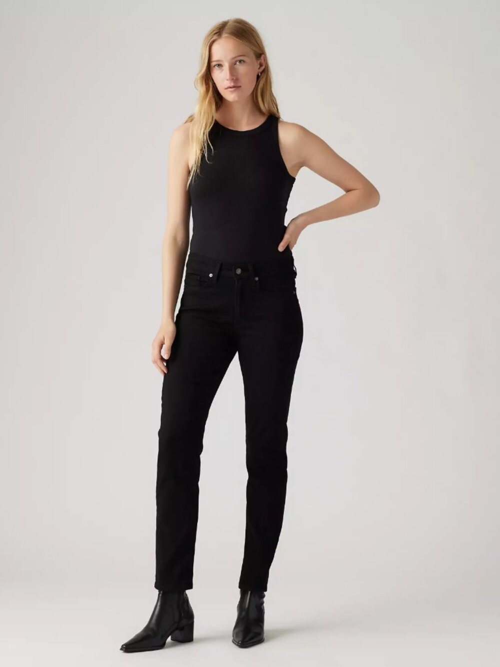 LEVI'S Women's EUC Classic Straight Fit Jeans Black Label | Size 10